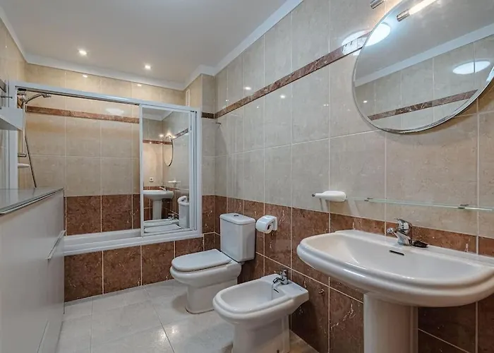 With Heated Pool In Apartamento *