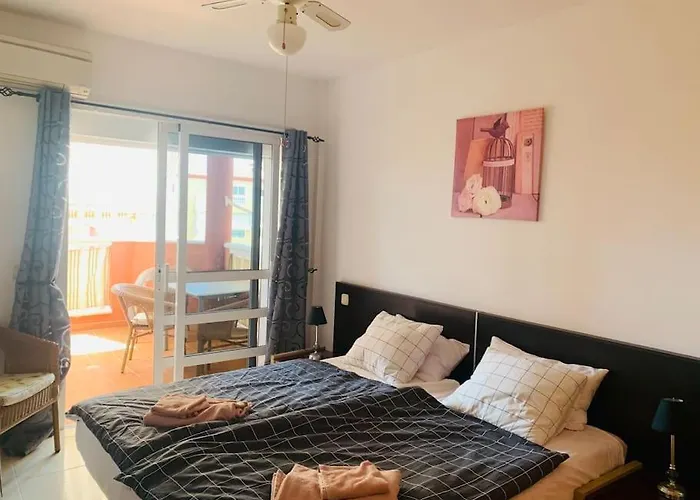 With Heated Pool In Apartamento